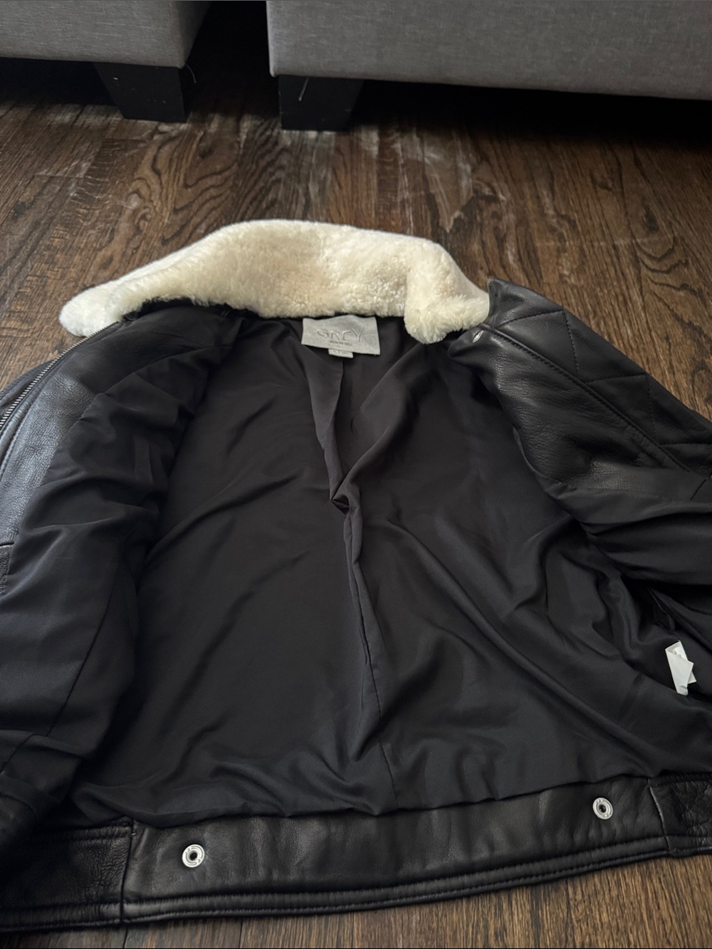Jason Wu Black Leather Jacket with Cream Shearling Collar - Picture 3 of 3